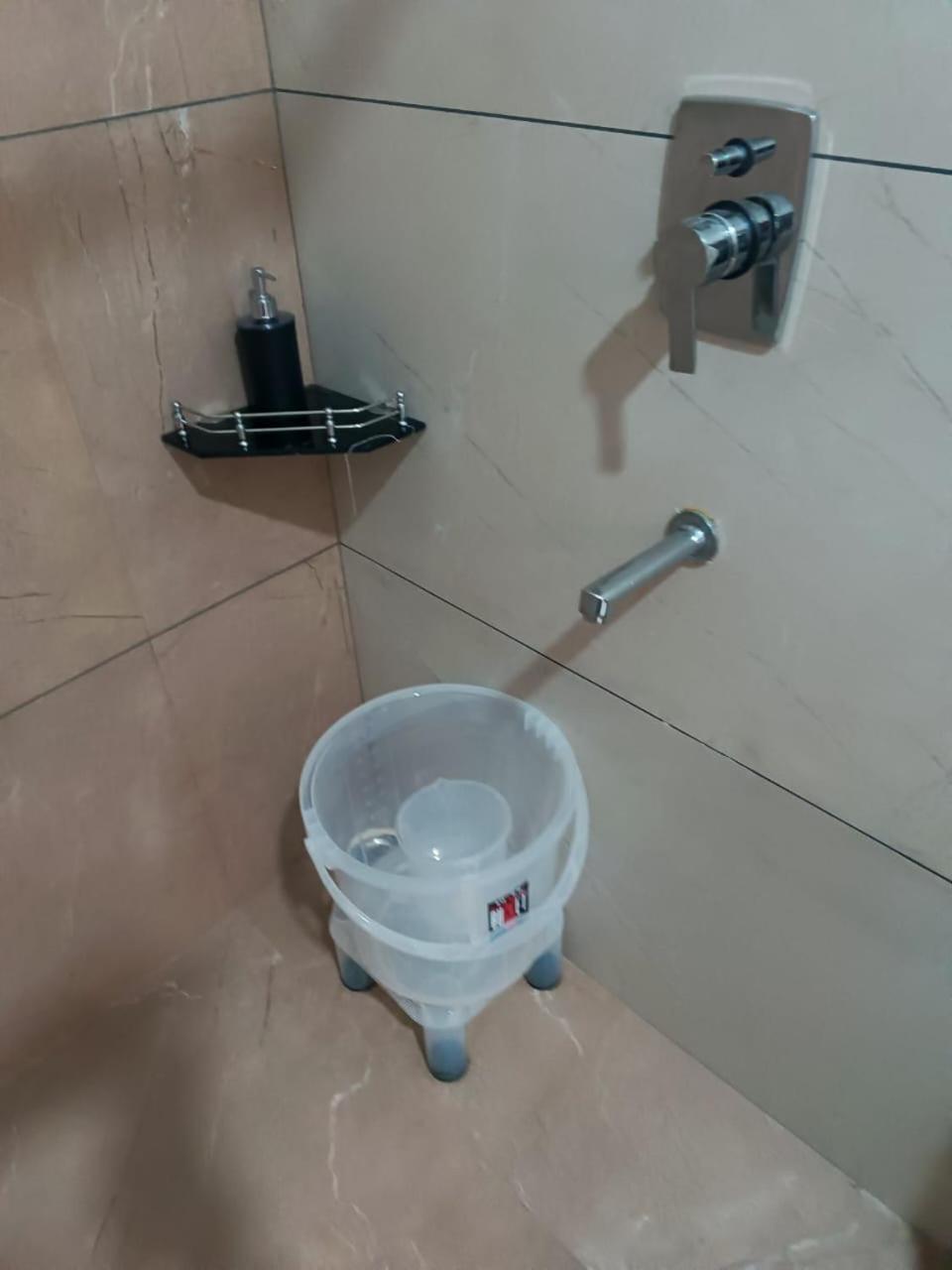 Red Roof Inn 兰纳加 外观 照片