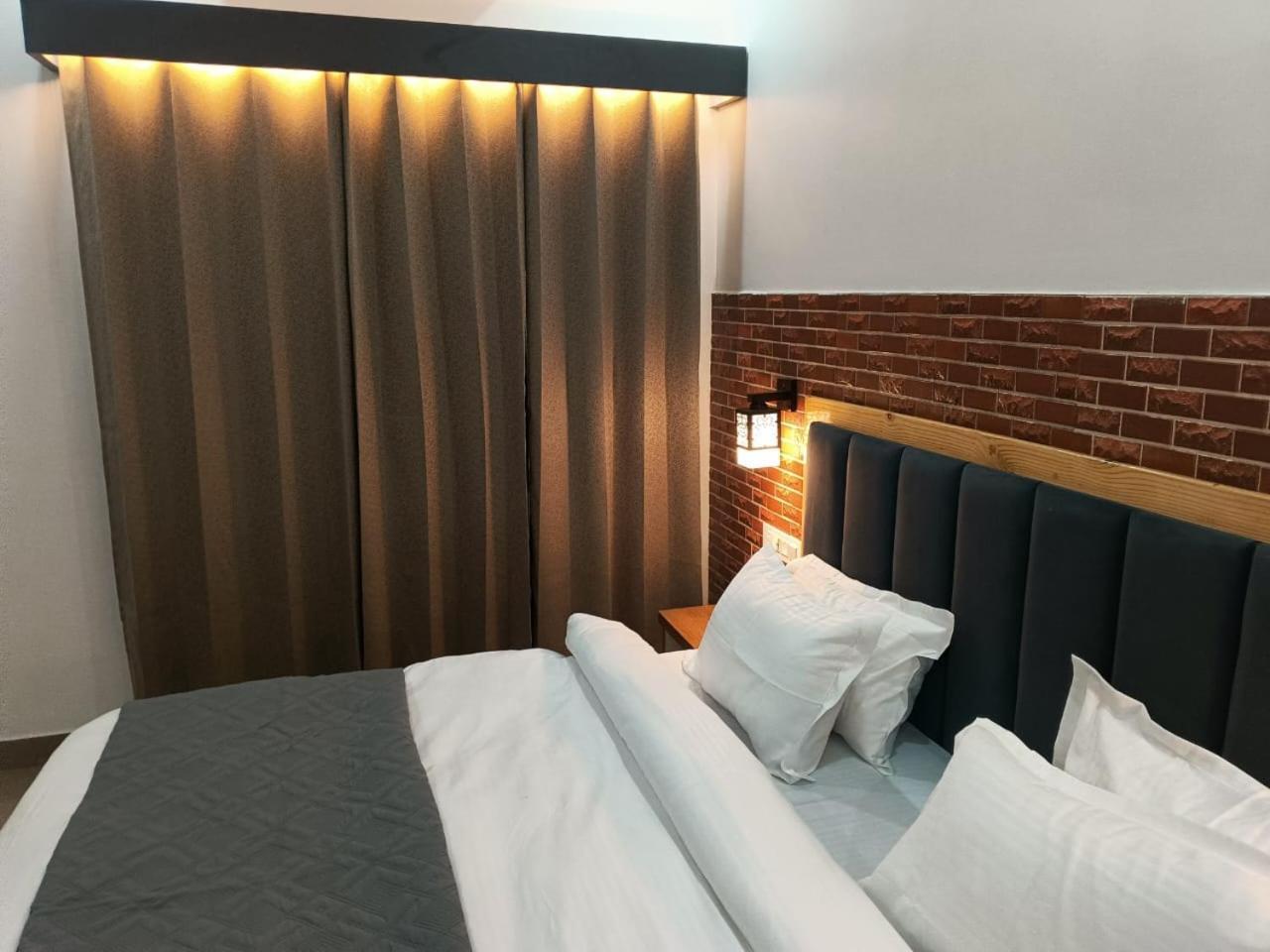 Red Roof Inn 兰纳加 外观 照片
