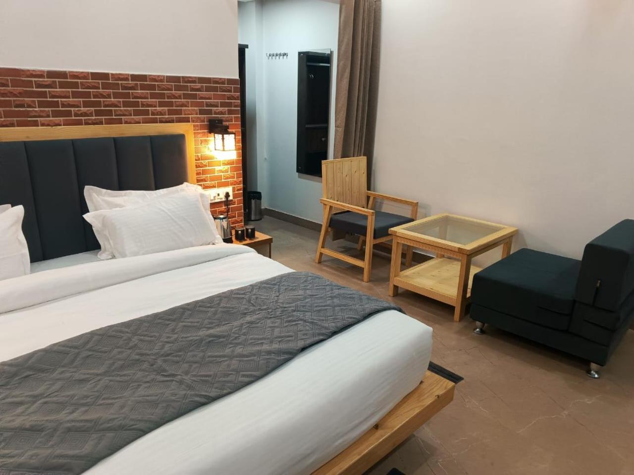 Red Roof Inn 兰纳加 外观 照片