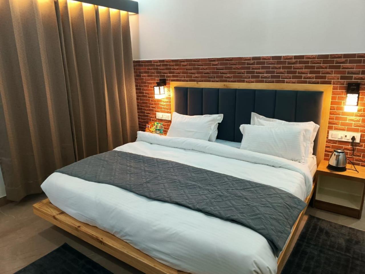 Red Roof Inn 兰纳加 外观 照片