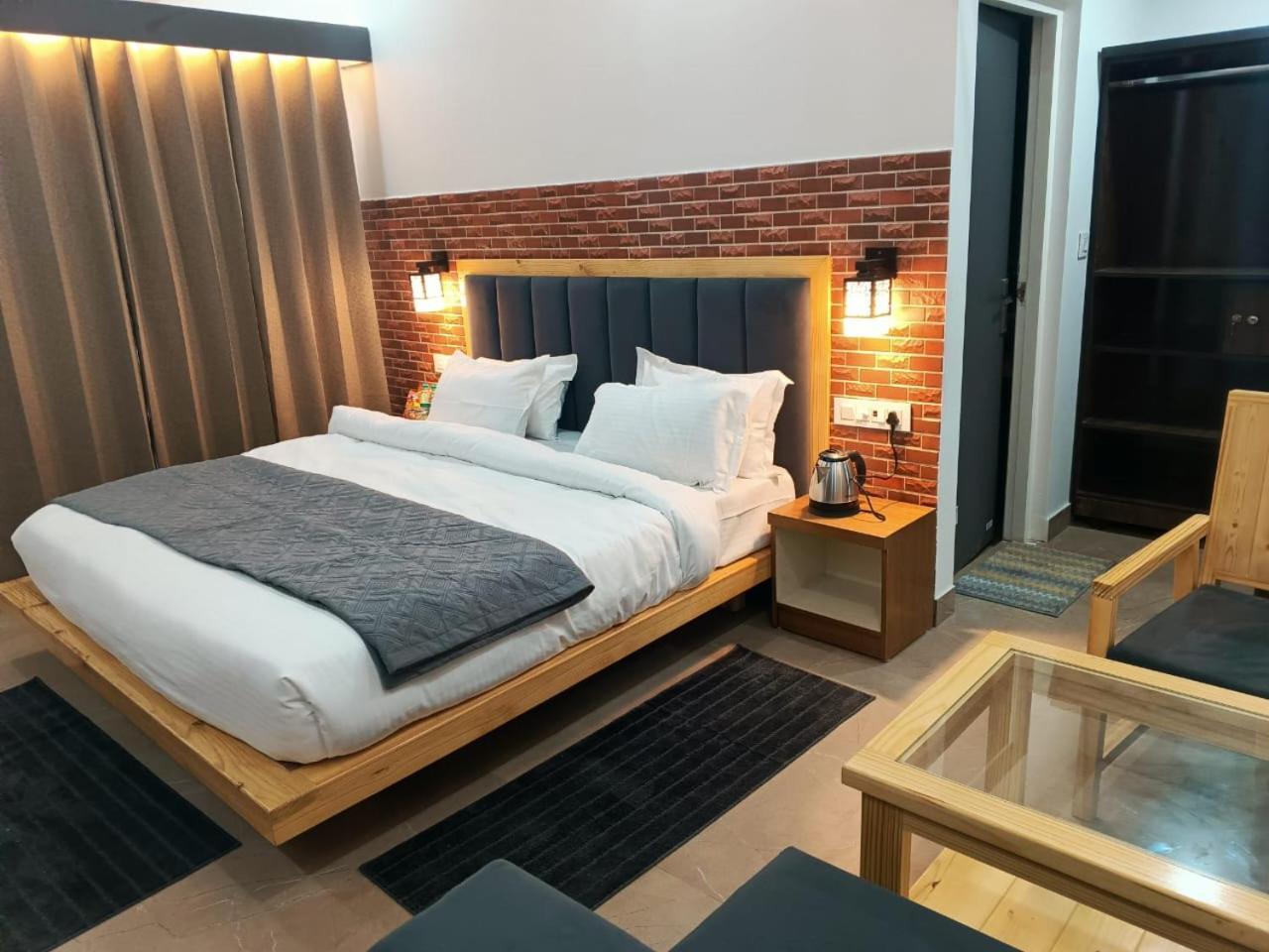 Red Roof Inn 兰纳加 外观 照片