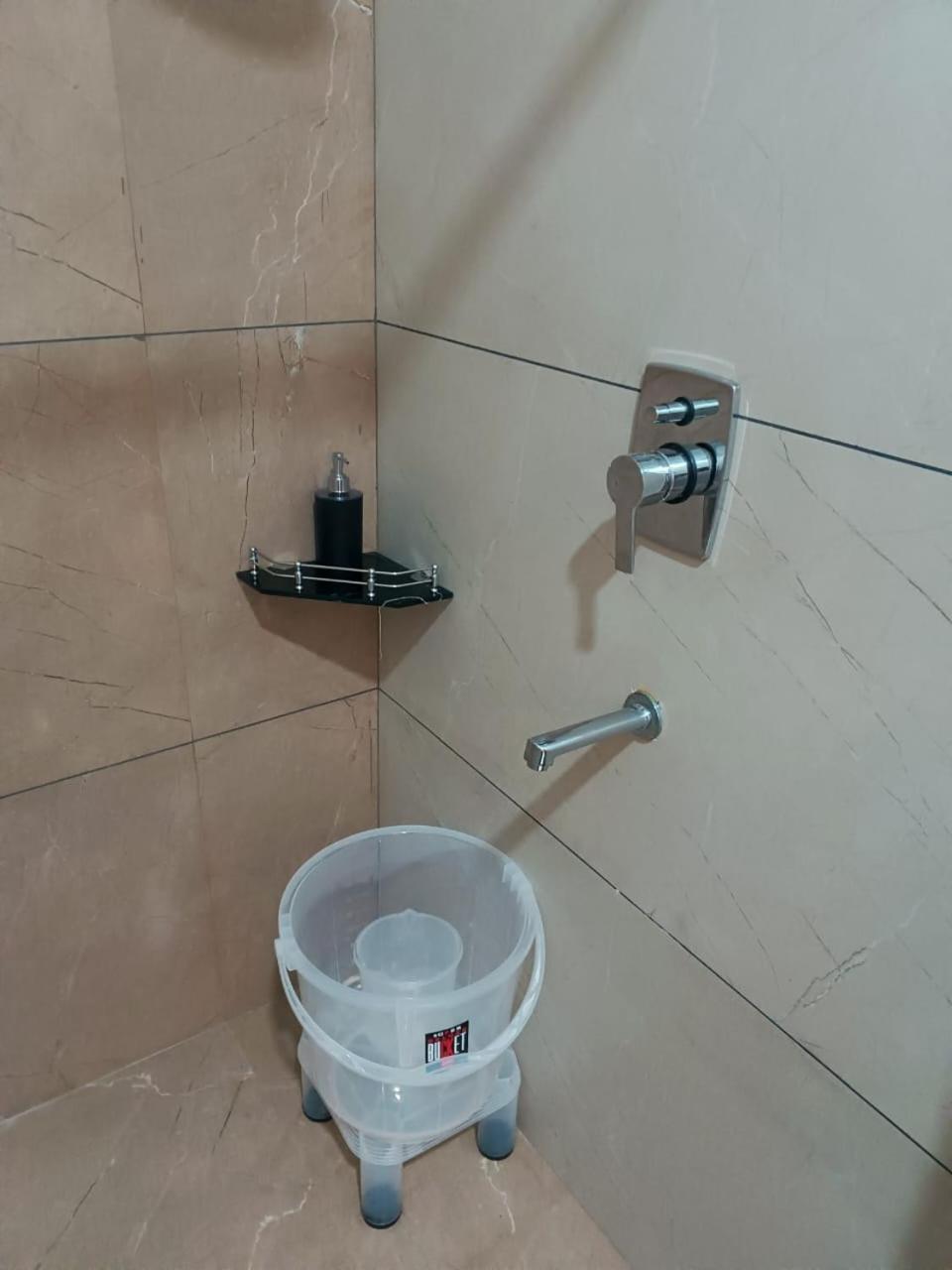 Red Roof Inn 兰纳加 外观 照片