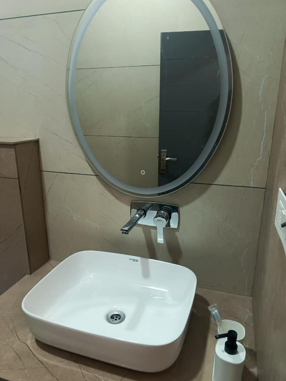 Red Roof Inn 兰纳加 外观 照片